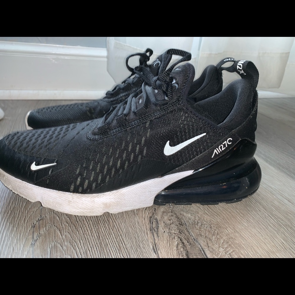 Nike Air Max 270